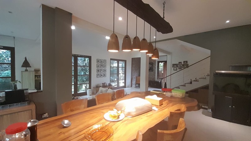 Rumah Besar  Nyaman, Villa Trinity Kampung Daun - Sersan Bajuri Bandung 