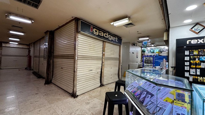 Kios Luas 9 m2 Di Lantai 3, ITC Kuningan, Jakarta Selatan
