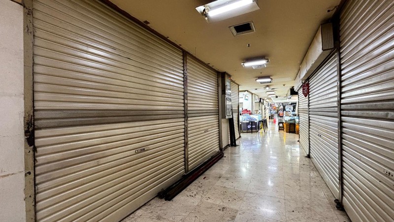 Kios Luas 9 m2 Di Lantai 3, ITC Kuningan, Jakarta Selatan