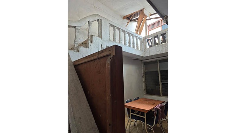 Dijual Rumah Kayu Putih Utara