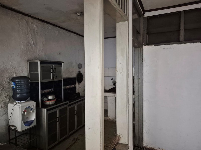 Dijual Rumah Kayu Putih Utara