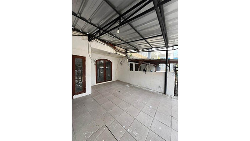 Rumah Kelapa Hybrida, Kelapa Gading