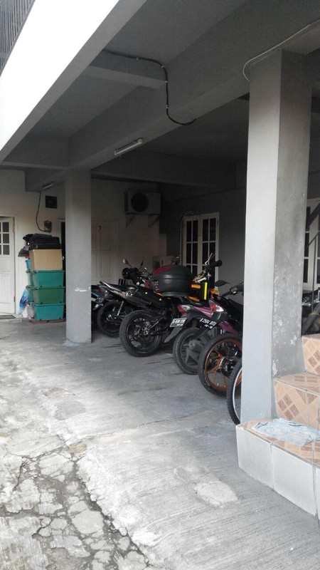 Rumah Kost 2 Lantai 11 Kamar di Mampang Prapatan Jaksel