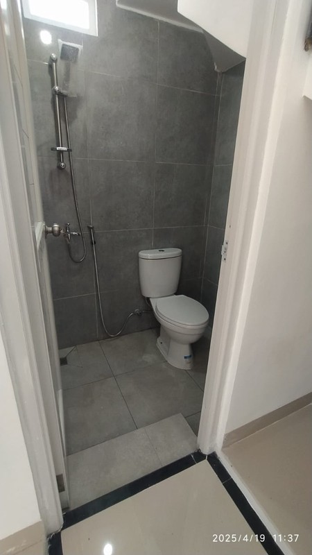 Rumah Brand New, siap huni, Bebas banjir di Sawangan