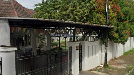 Rumah siap huni di Menteng, Jak Pus