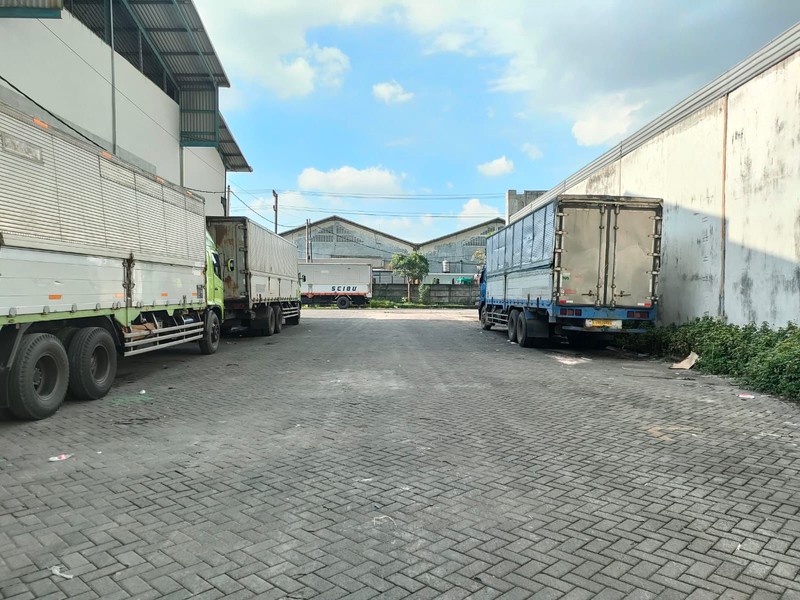 Dijual 604 m2 Gudang Sentra Pergudangan Bambe - Driyorejo - Gresik Jawa Timur Akses Kontainer 40 Feet Strategis Dekat Tol Sumo, Tol Driyorejo-2 , Tol Karangpilang