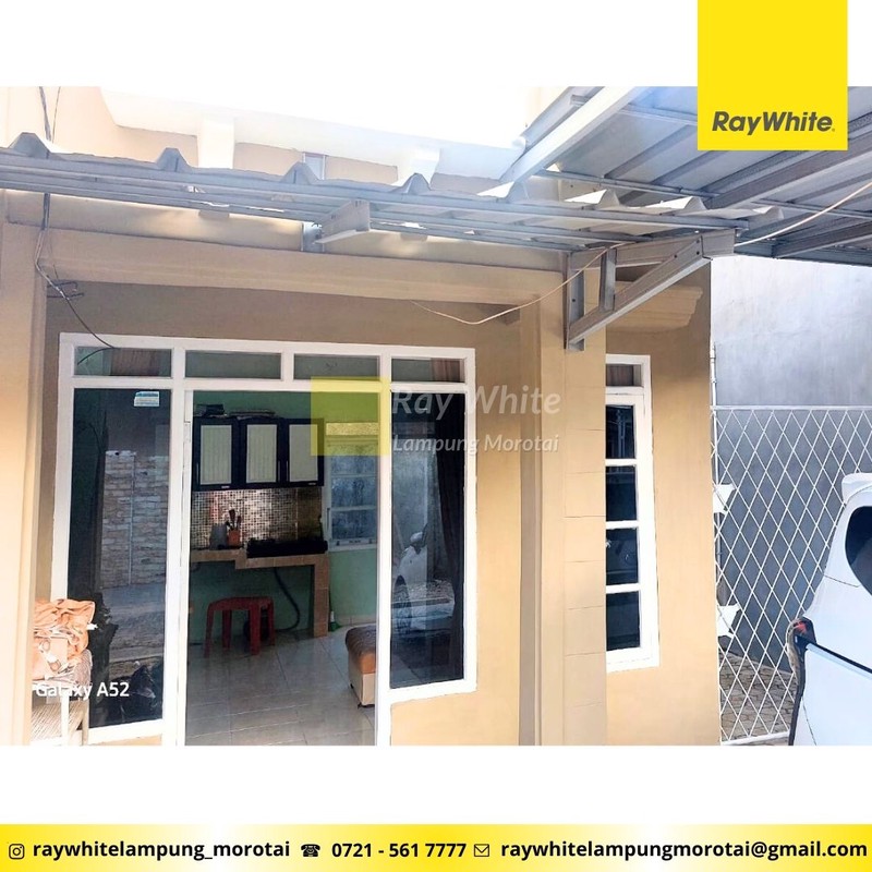 Rumah Furnished Dekat MBK