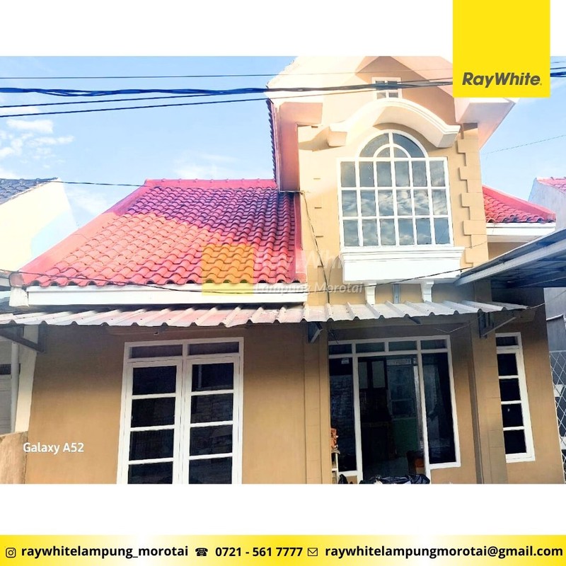 Rumah Furnished Dekat MBK
