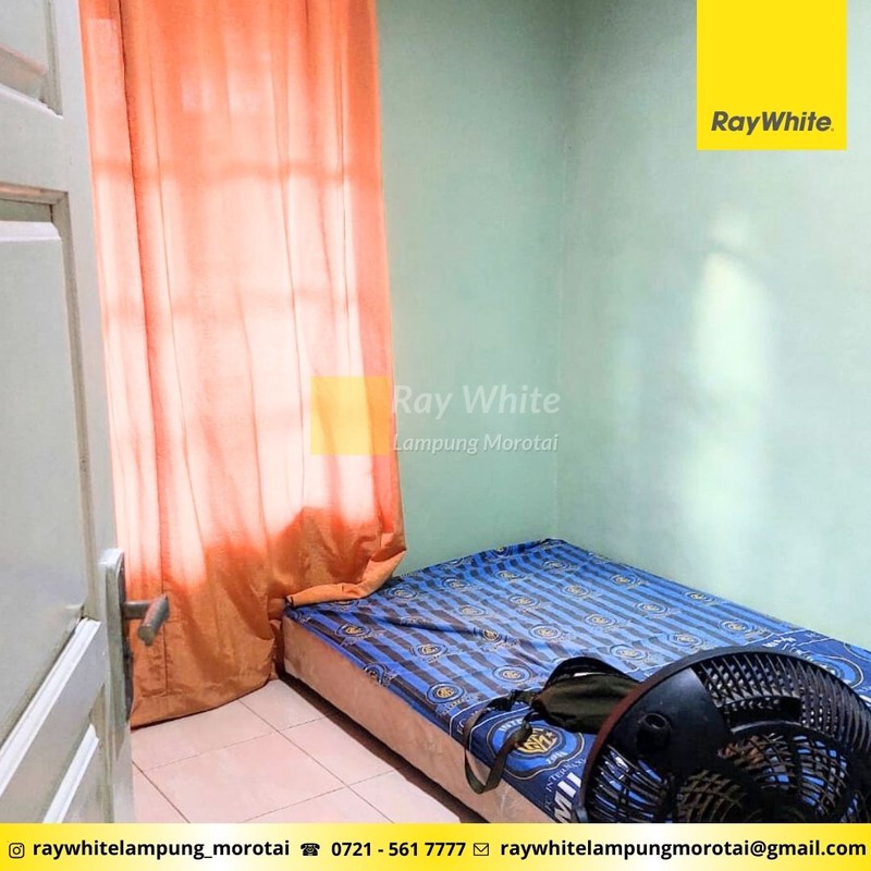 Rumah Furnished Dekat MBK