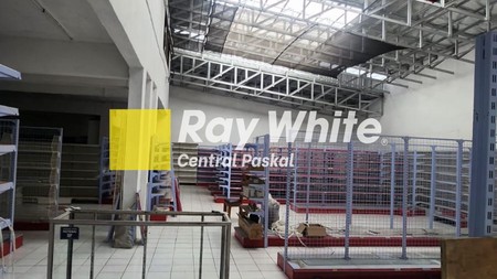 Ruko Rendeng 3 Lantai di Komplek Batununggal Mainroad