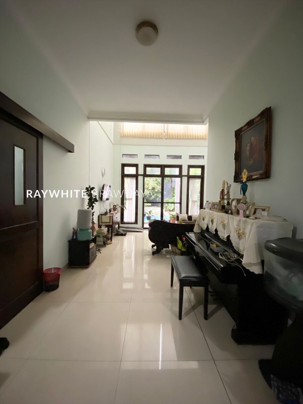 Rumah Baru siap Huni Lokasi Sangat Strategis Area Cilandak Barat