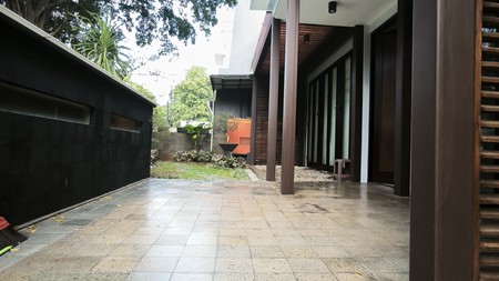 Rumah Design Modern di Cikatomas Kebayoran Area