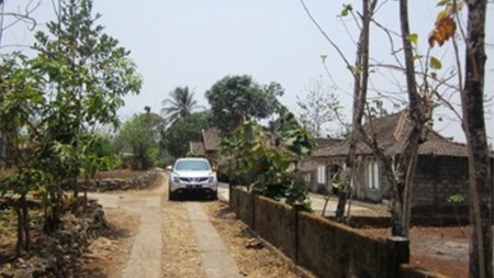 Tanah 13311 Meter Persegi di Munggi Semanu Gunung Kidul, Dekat ke Kampus UNY