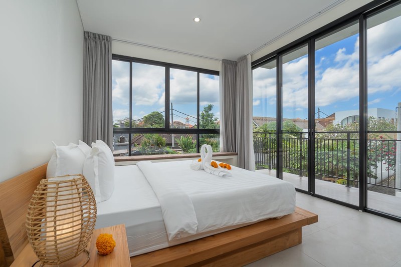 Dijual Villa Canggu Padang Linjong