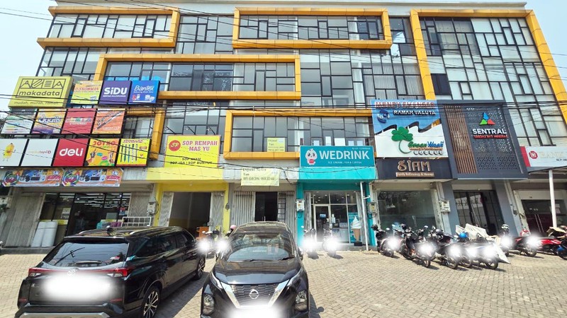 Ruko Raya Dharmahusada Surabaya Timur ( Dekat Resto Bu Rudy ), 4 Lantai, Siap Pakai, Harga NEGO !!!