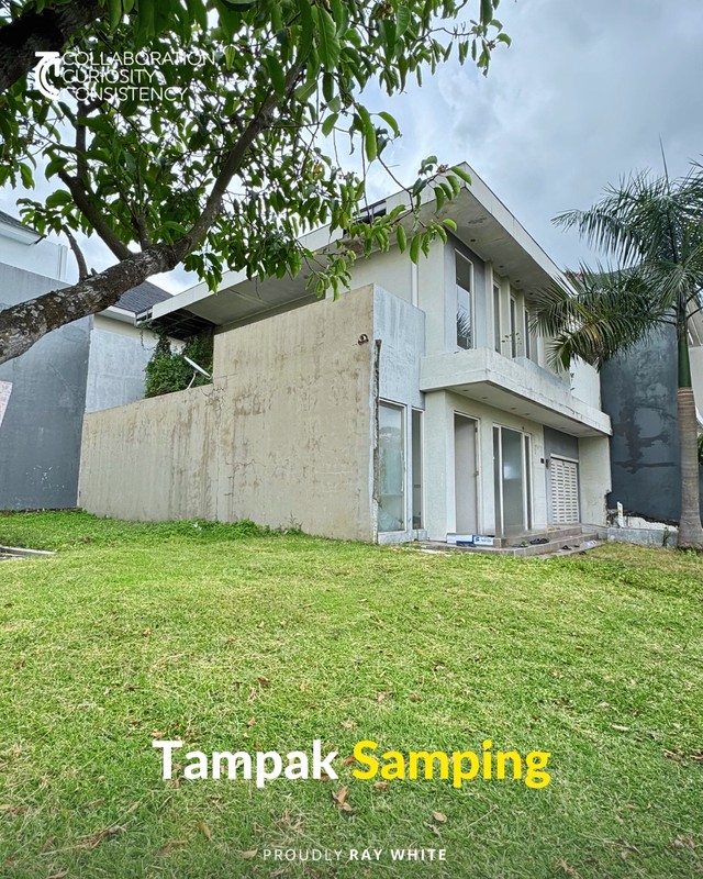 Jual Rumah Mewah di Waterfront Citraland Surabaya - Lokasi Premium, Siap Huni, Harga Nego!
