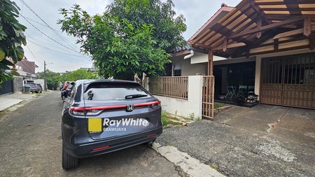 Rumah di Kompleks Lebak Bulus Indah, Lebak Bulus, dekat MRT Lebak Bulus