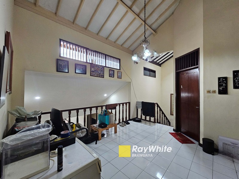 Rumah di Kompleks Lebak Bulus Indah, Lebak Bulus, dekat MRT Lebak Bulus