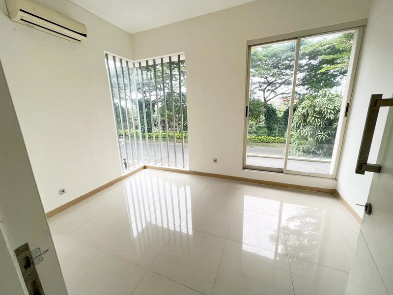 Rumah Baru Gress !!! di Citra Garden Cluster Greenwood Sidoarjo, Lokasi Strategis jalan utama, SIAP HUNI - JK -