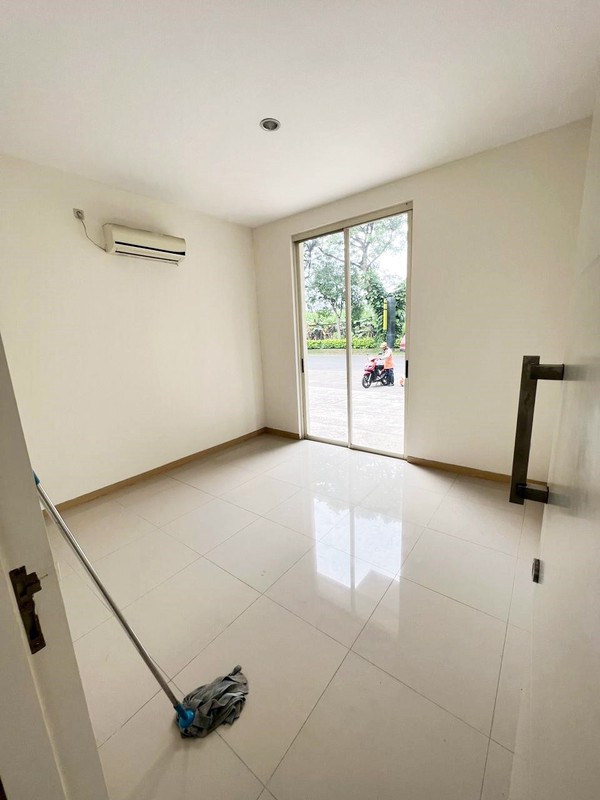 Rumah Baru Gress !!! di Citra Garden Cluster Greenwood Sidoarjo, Lokasi Strategis jalan utama, SIAP HUNI - JK -