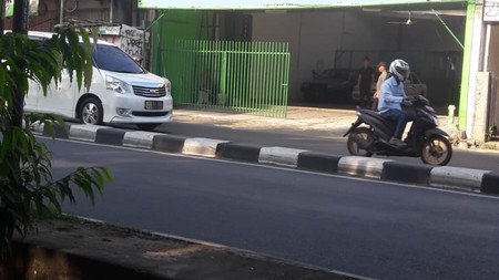 Dijual untuk usaha jln Lebak Bulus Raya  Jakarta selatan