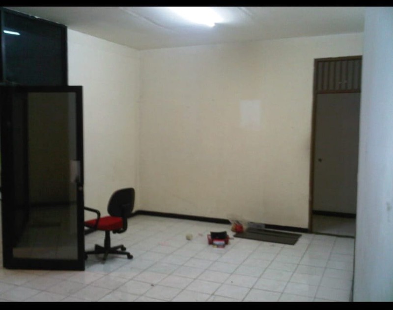 Dijual untuk usaha jln Lebak Bulus Raya Jakarta selatan