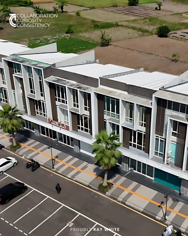 Dijual Ruko 3 Lantai Citraland Northwest Surabaya Barat - Lokasi Strategis Sebelah Indomaret, Cocok untuk Usaha & Investasi