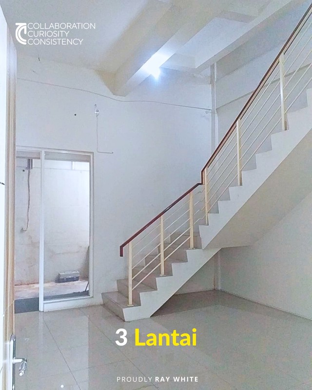 Dijual Ruko 3 Lantai Citraland Northwest Surabaya Barat - Lokasi Strategis Sebelah Indomaret, Cocok untuk Usaha & Investasi
