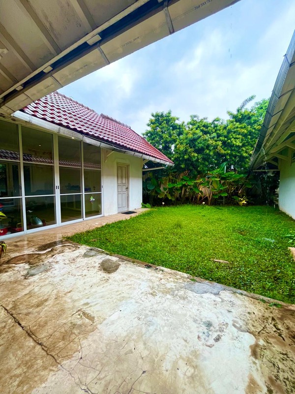 RUMAH DIJUAL JALAN TULODONG BAWAH KEBAYORAN BARU JAKARTA SELATAN