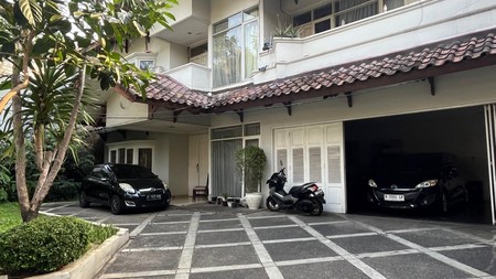 RUMAH DIJUAL JALAN SENJAYA BUNTU KEBAYORAN BARU JAKARTA SELATAN