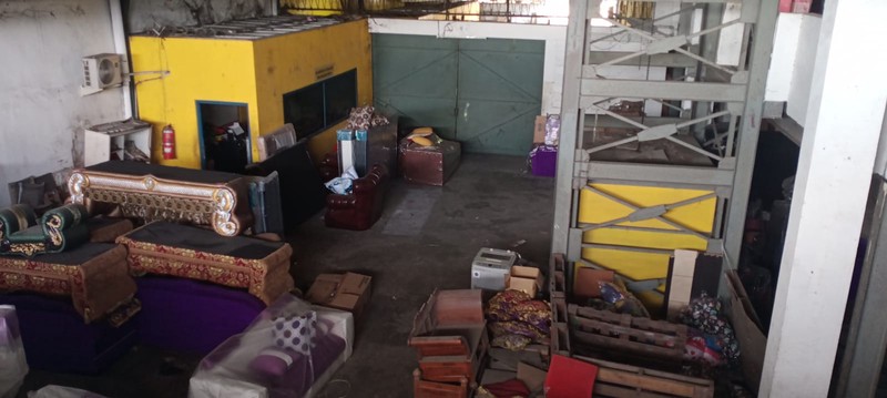 Jual Properti Potensial - Cocok untuk Gudang, Kantor, atau Showroom