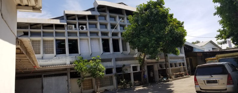 Kenjeran Surabaya - Investasi Menguntungkan, Bangunan Besar Dijual