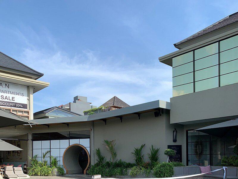 Hotel And Day Club Leasehold In Great Area Legian Bali