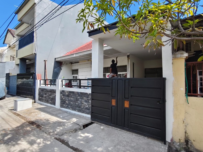 Rumah Murah di Rungkut Mapan Tengah - SHM On Hand