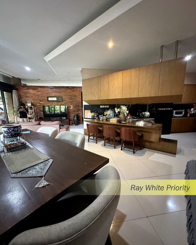 ARTISTIC ELEGANCE, LEXURY AND MODERN HOUSE, BINTARO SEKTOR 9, TANGERANG SELATAN