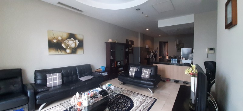 For Sale Comfy Low-Rise Apartment Unit at Semanggi