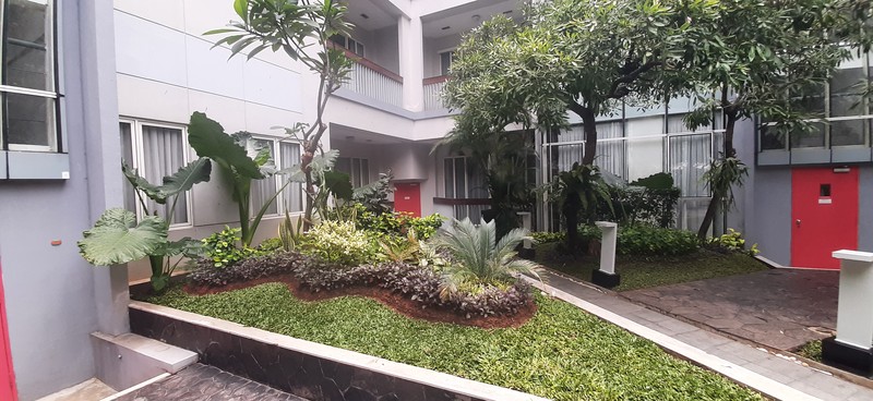 For Sale Comfy Low-Rise Apartment Unit at Semanggi