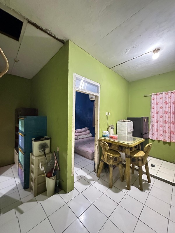 Dijual Tanah + Bangunan 1,5 lantai di area Intan Ujung Cilandak Barat