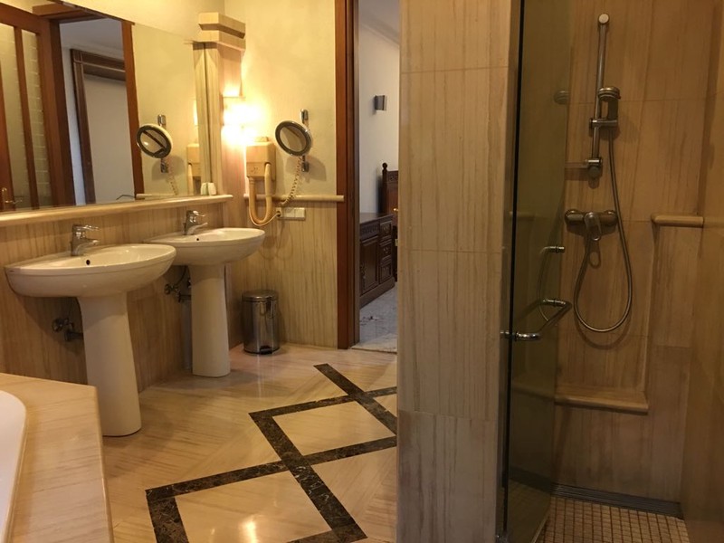 Jual Sewa Rumah Modern Classic Pondok Indah Area