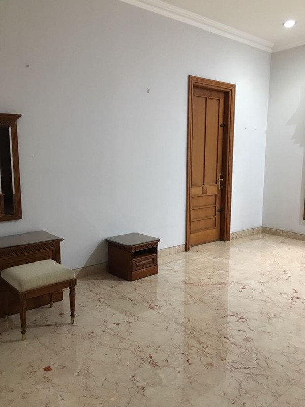 Jual Sewa Rumah Modern Classic Pondok Indah Area