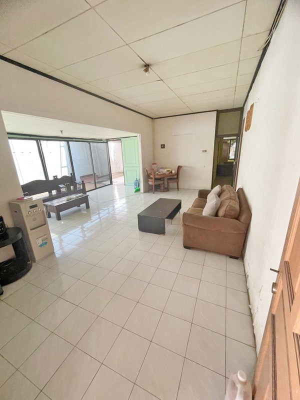 Rumah hitung tanah di Tanah Kusir Jakarta Selatan
