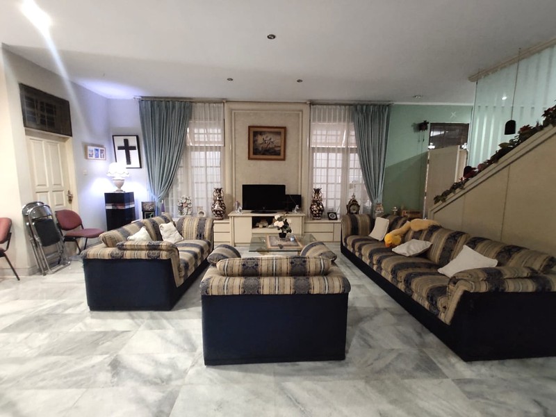 Rumah 2 lantai di Bukit Cinere Indah 