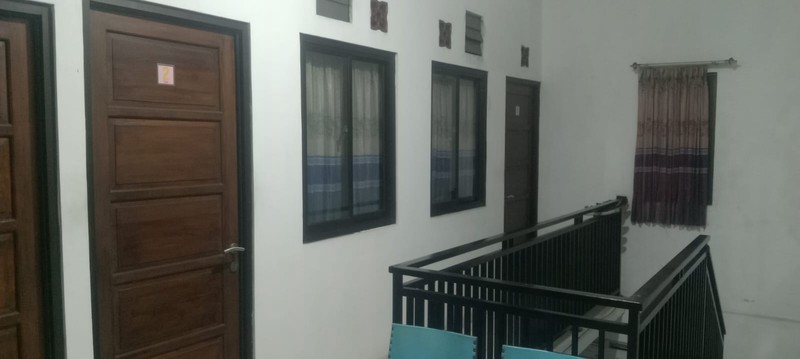 DI JUAL RUMAH SIAP HUNI BESERTA KOST2AN BESERTA FULL FURNISED JURANG MANGU,PONDOK AREN