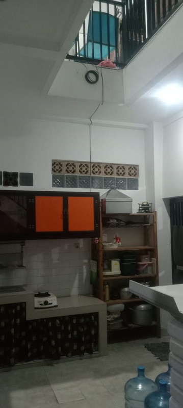 DI JUAL RUMAH SIAP HUNI BESERTA KOST2AN BESERTA FULL FURNISED JURANG MANGU,PONDOK AREN