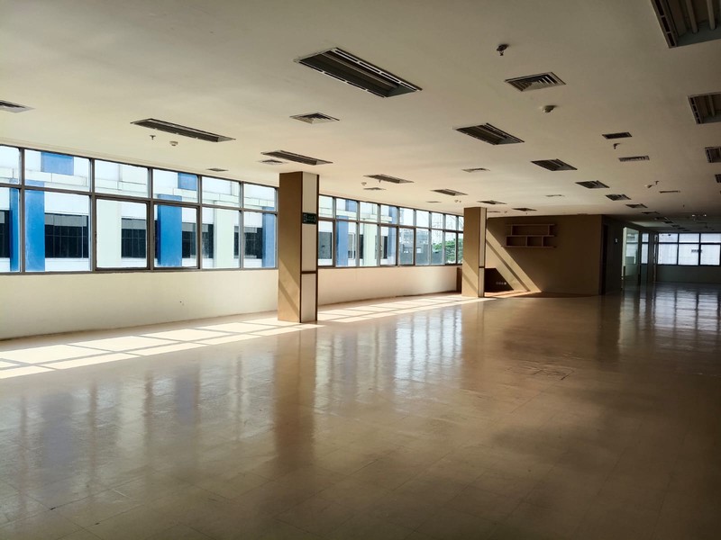 3 Office Space Strategis di Tanah Abang 3, Jakarta Pusat