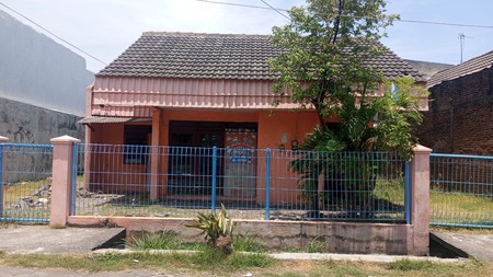 Rumah hitung tanah lahan luas griyo mapan sentosa tropodo waru