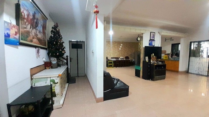 Rumah Hitung Tanah Area Cipete