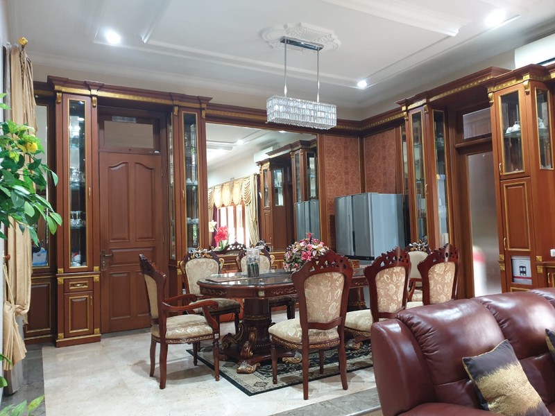 Rumah MEWAH, Siap Huni, dan Lokasi Strategis @Dharmawangsa, Kebayoran Baru