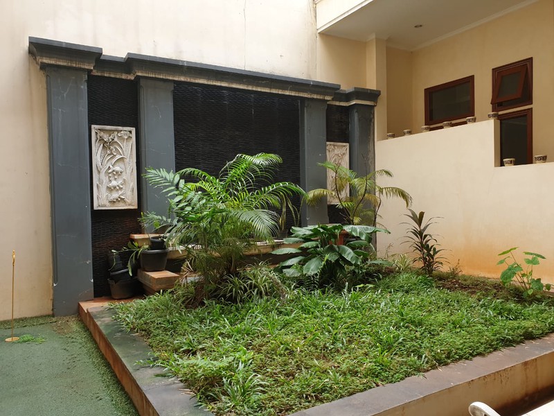 Rumah MEWAH, Siap Huni, dan Lokasi Strategis @Dharmawangsa, Kebayoran Baru