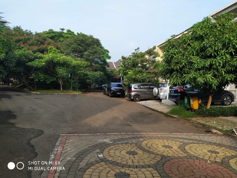 Rumah Siap Huni, Dalam Cluster One Gate System, dan Hunian Nyaman @Urbana Place, Ciputat